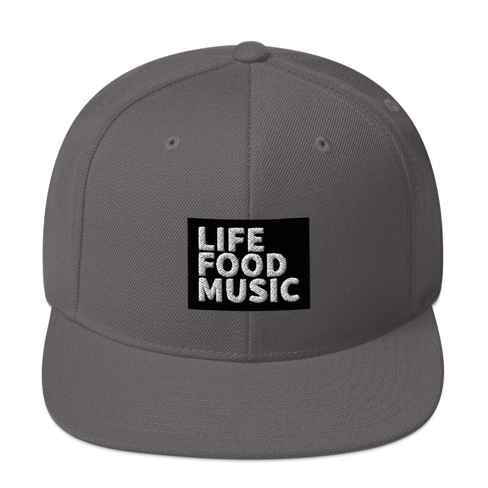 LFM BLACK AND WHITE LOGO SNAPBACK